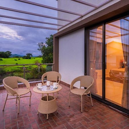Saffronstays Aster, Plunge Pool Villa With Garden, Lonavla Exterior foto
